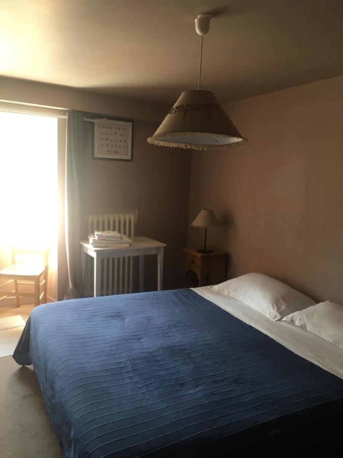 L'Atelier du Pont de Mars Hotel Mars  Kültér fotó